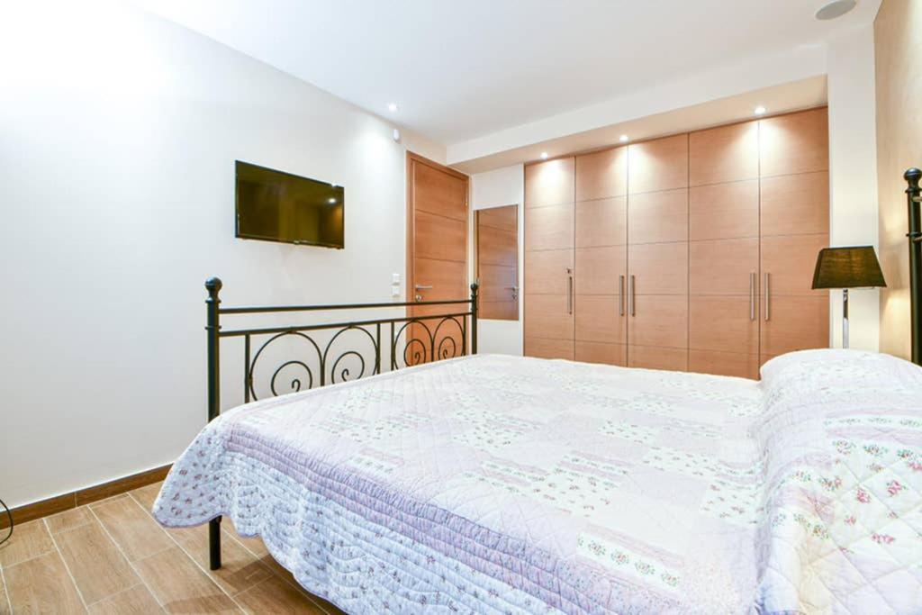Modern Hospitality, With Private Garden, Athens Apartment Exterior foto